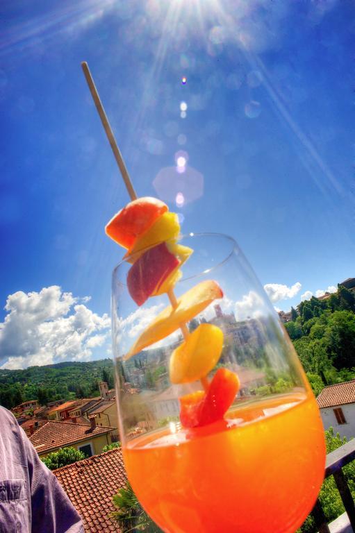 Hotel La Pergola Барга Екстериор снимка